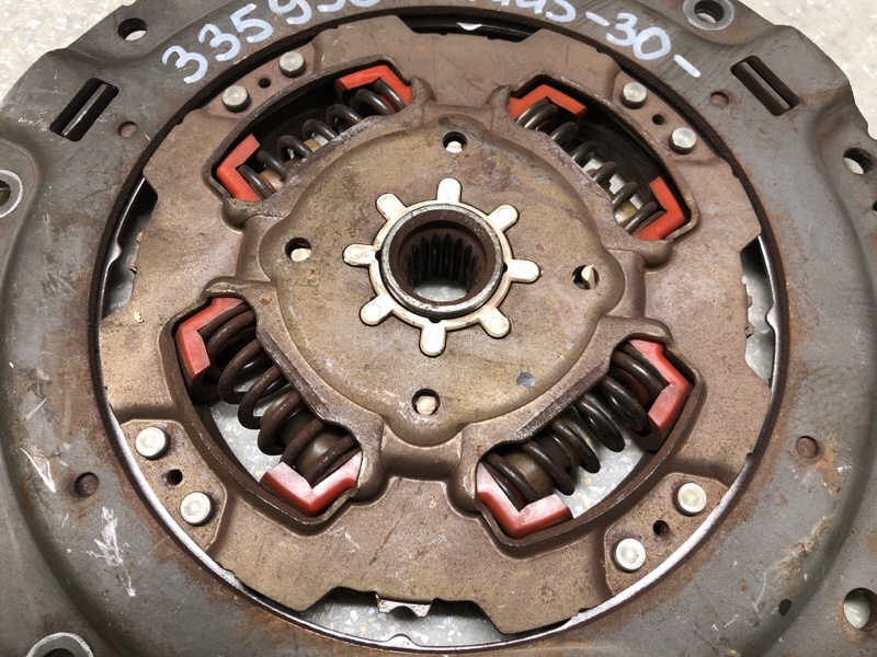 Диск сцепления PRIUS - 30 09-17 1.8 2ZR-FXE Диск сцепления PRIUS - 30 09-17 1.8 2ZR-FXE