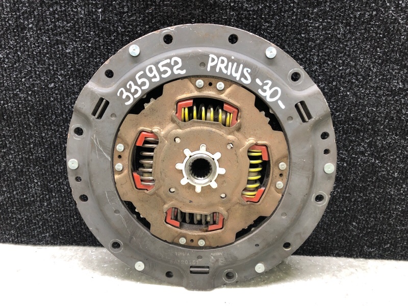 Диск сцепления TOYOTA PRIUS - 30 09-17 1.8 2ZR-FXE 31270-47060 Б/У
