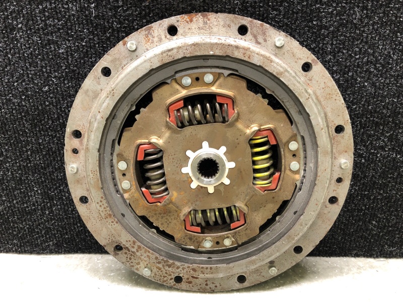 Диск сцепления PRIUS - 30 09-17 1.8 2ZR-FXE