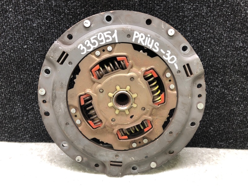 Диск сцепления TOYOTA PRIUS - 30 09-17 1.8 2ZR-FXE 31270-47060 Б/У