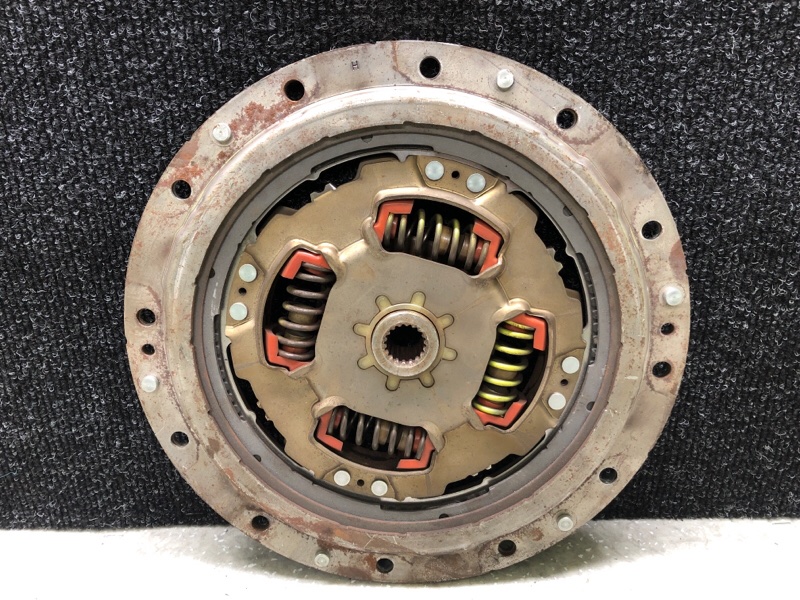 Диск сцепления PRIUS - 30 09-17 1.8 2ZR-FXE