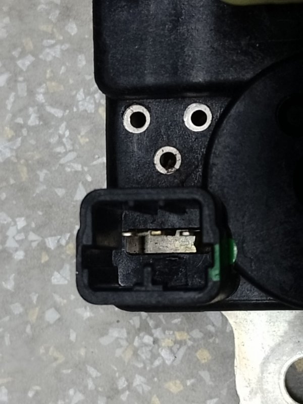 Замок крышки багажника HYUNDAI SONATA NF 04-10