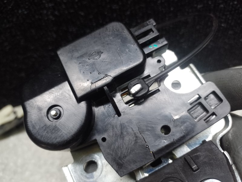 Замок крышки багажника ALTIMA L33 12-18