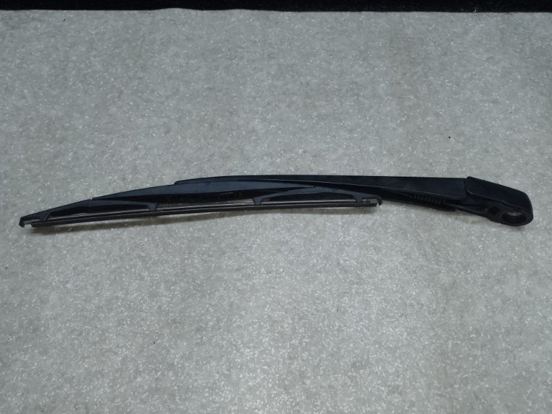 Поводок стеклоочистителя задний TIIDA/VERSA C11 04-11