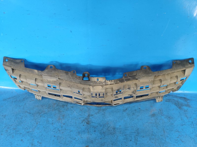 Накладка (молдинг) решетки радиатора PRIUS - 30 09-17