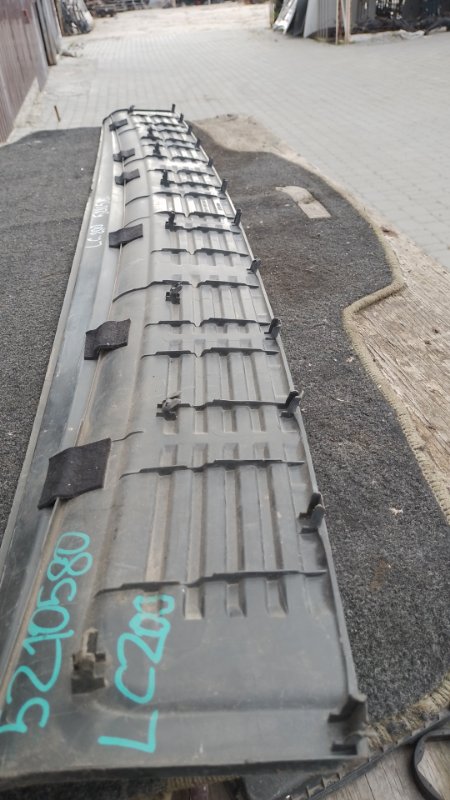 Накладка бампера задняя LAND CRUISER 200 08-21