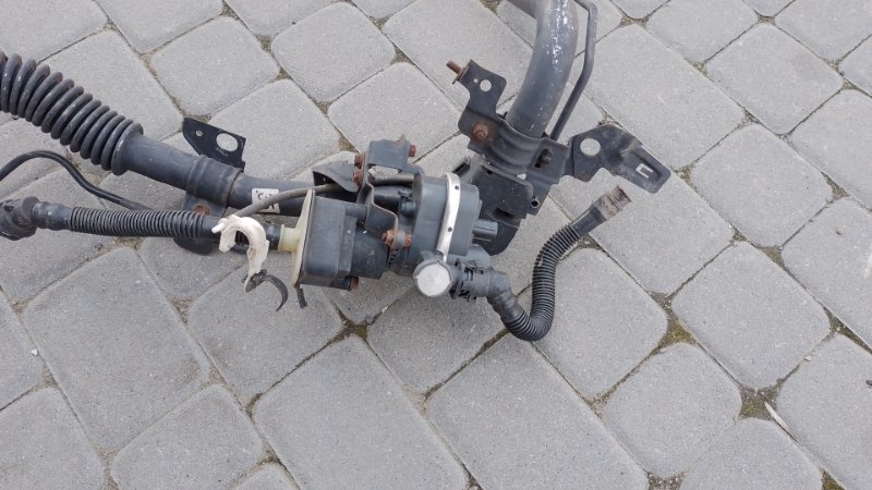 Горловина топливного бака LEXUS LX570 07-15