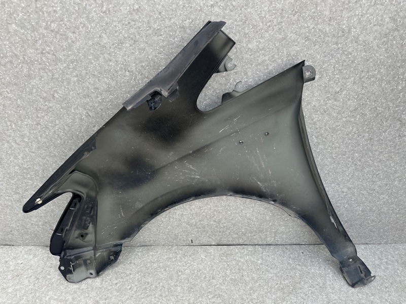 Крыло переднее правое PRIUS PLUS 11-14