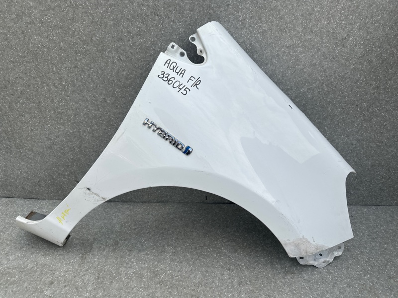 Запчасть крыло переднее правое TOYOTA PRIUS C/AQUA 11-14 53801-52160 Б/У Крыло переднее правое TOYOTA PRIUS C/AQUA 11-14 53801-52160 Б/У