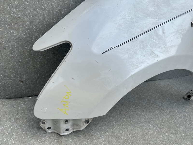 Крыло переднее левое TOYOTA PRIUS PLUS 11-14