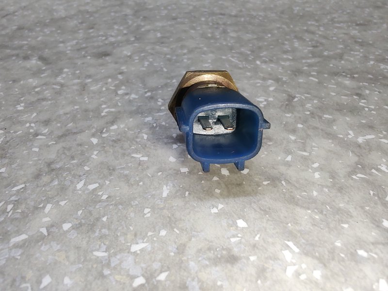 Датчик температуры охлаждающей жидкости X-TRAIL T30 01-07 2.5 QR25DE