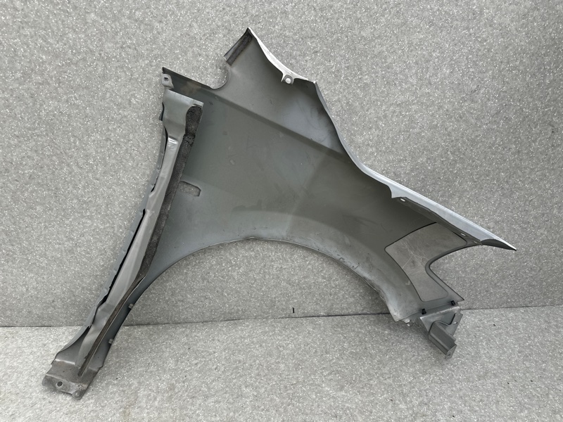 Крыло переднее левое TIIDA/VERSA C11 04-11 Крыло переднее левое TIIDA/VERSA C11 04-11