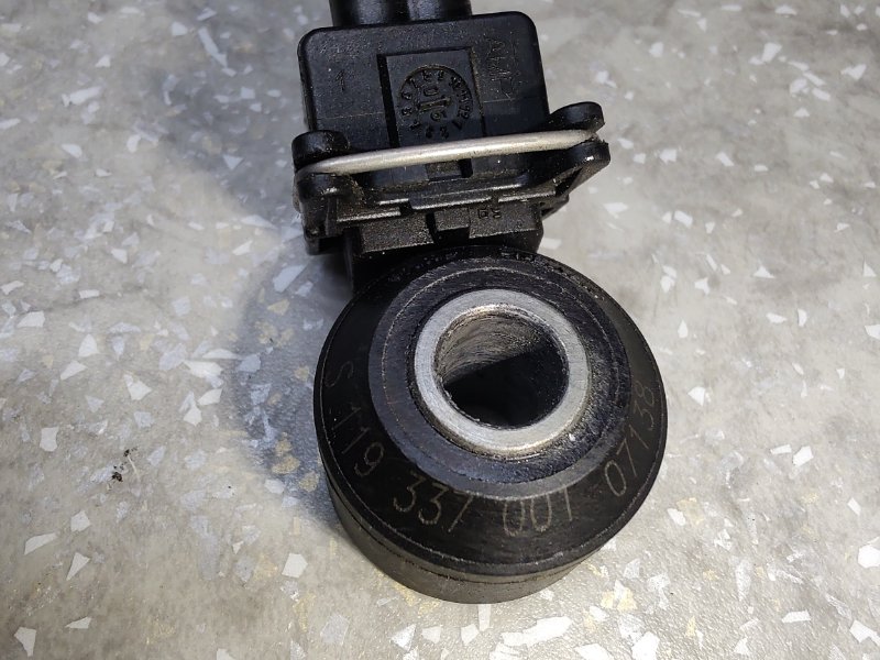 Датчик детонации NISSAN X-TRAIL T30 01-07 2.5 QR25DE 22060-7S000 Б/У