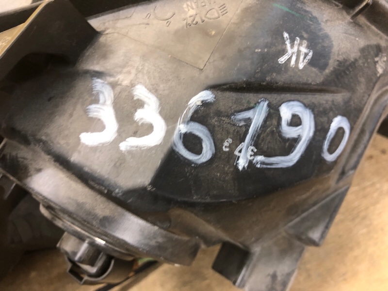 Фара левая OUTBACK 09-14 BR