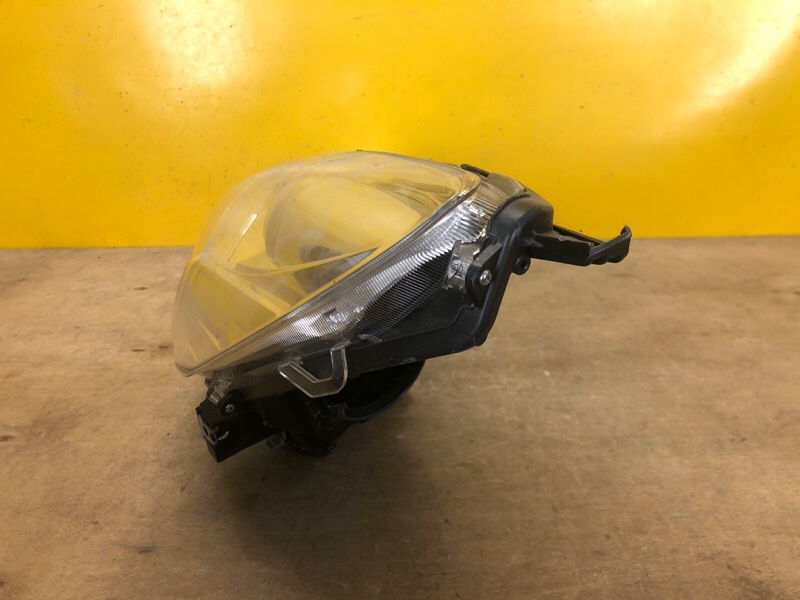 Фара левая OUTBACK 09-14 BR