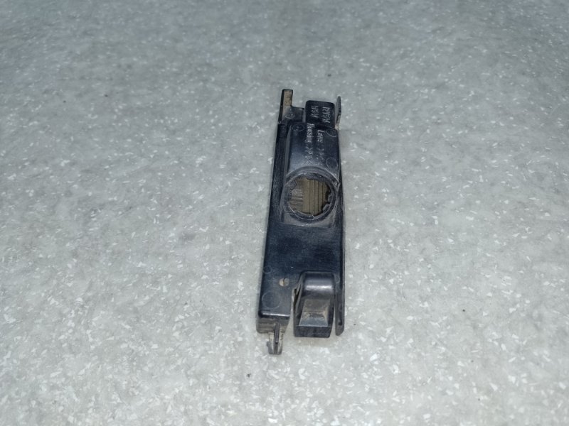 Подсветка номера TOYOTA RAV4 05-12