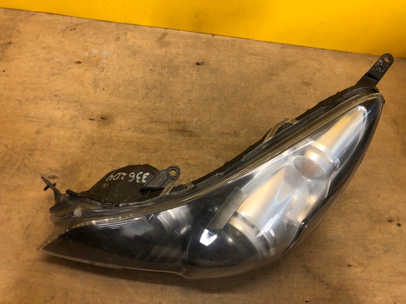 Фара левая OUTBACK 09-14 BR