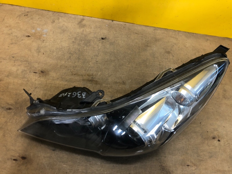 Фара левая OUTBACK 09-14 BR