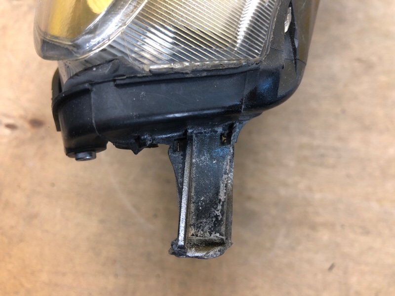 Фара левая OUTBACK 09-14 BR