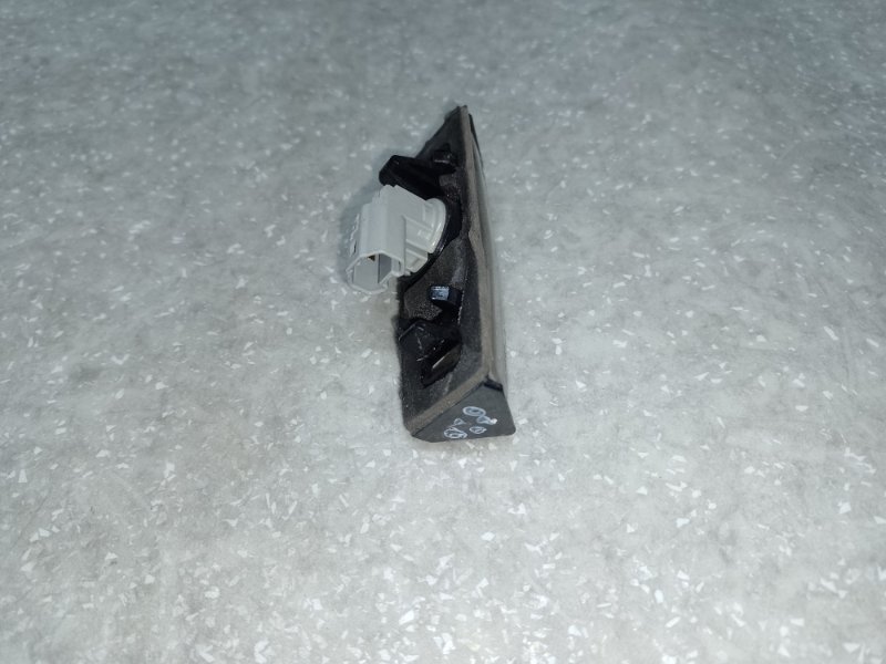 Подсветка номера CAMRY 30 02-06 Подсветка номера CAMRY 30 02-06