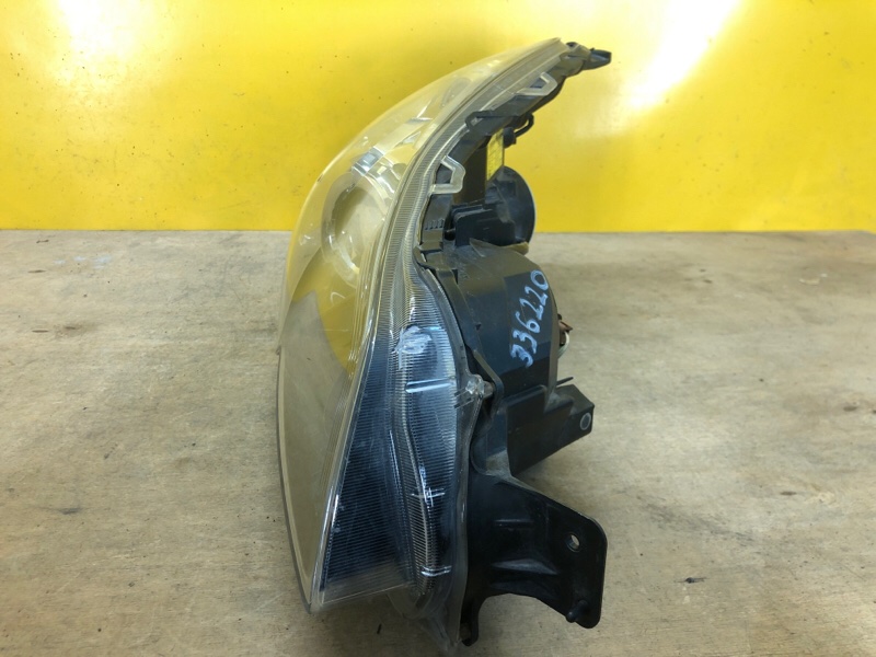 Фара правая OUTBACK 09-14 BR