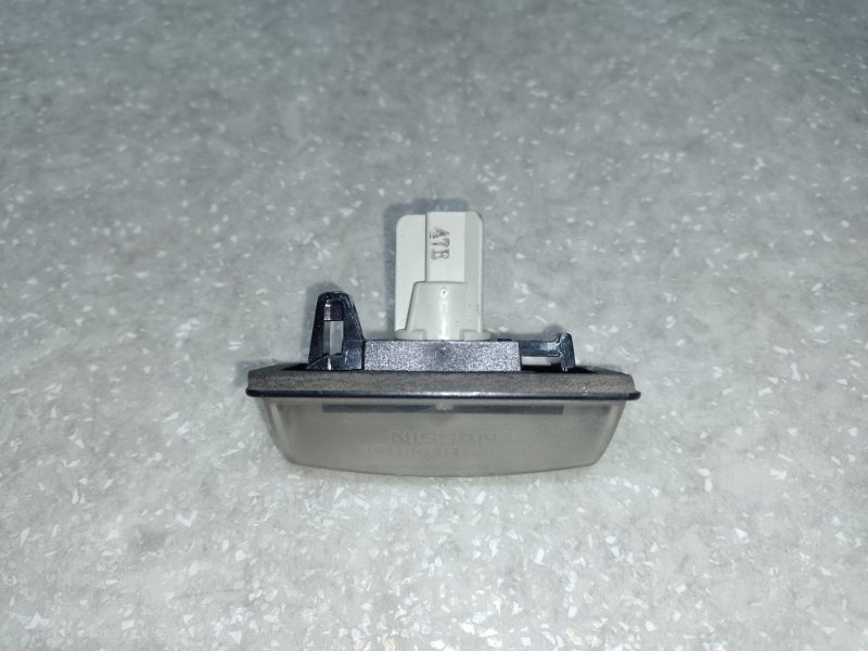 Подсветка номера ALTIMA L33 12-18