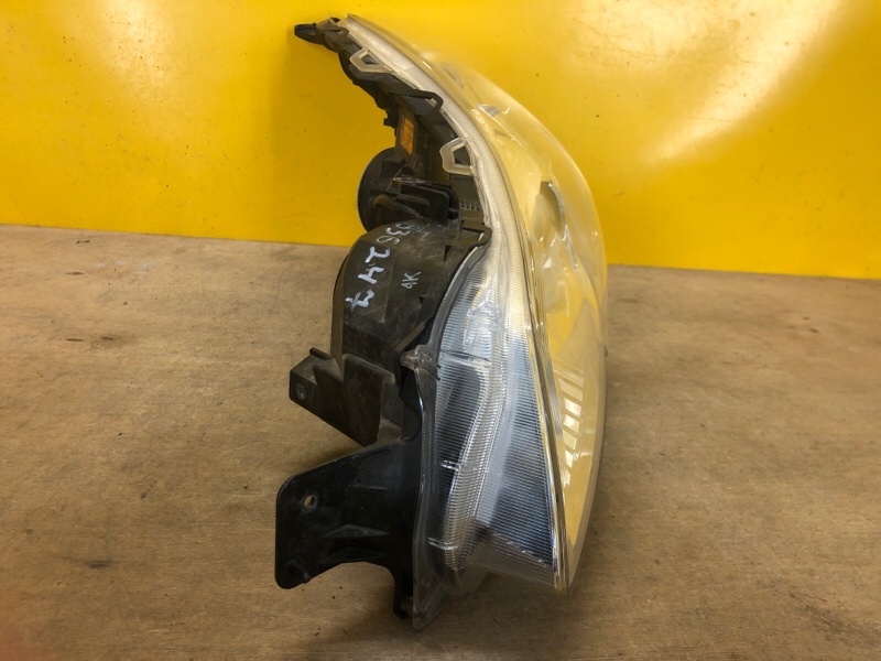 Фара левая OUTBACK 09-14 BR