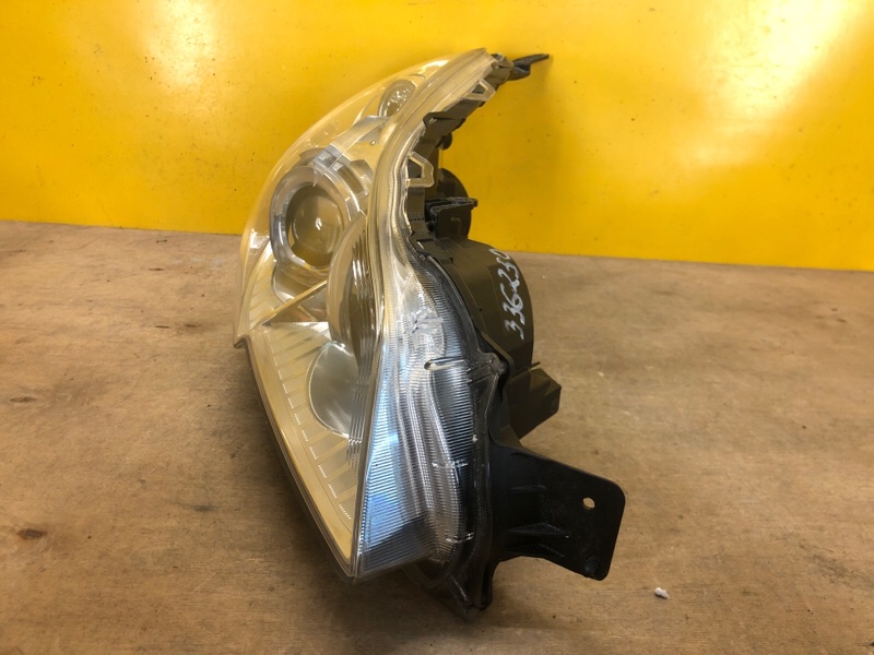 Фара правая OUTBACK 09-14 BR