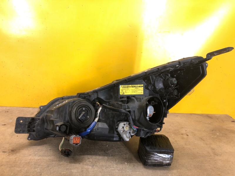 Фара правая OUTBACK 09-14 BR