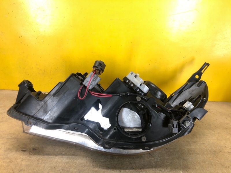 Фара правая FORESTER SH 07-12