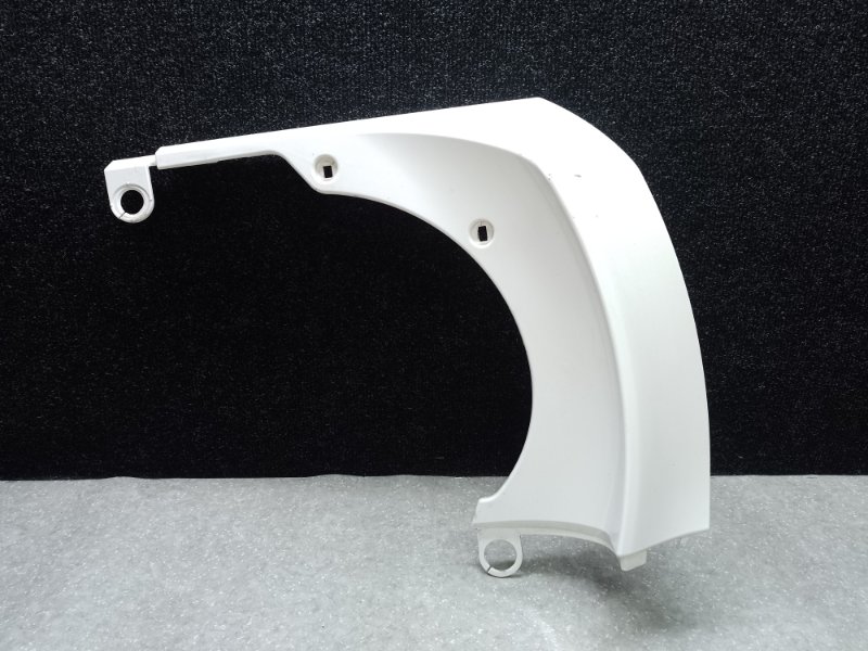 Накладка крышки багажника правая TOYOTA RAV4 05-12 76803-42040-A0 Б/У