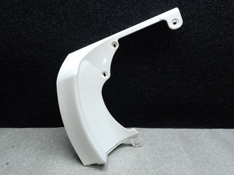 Накладка крышки багажника левая TOYOTA RAV4 05-12 76804-42010-A0 Б/У