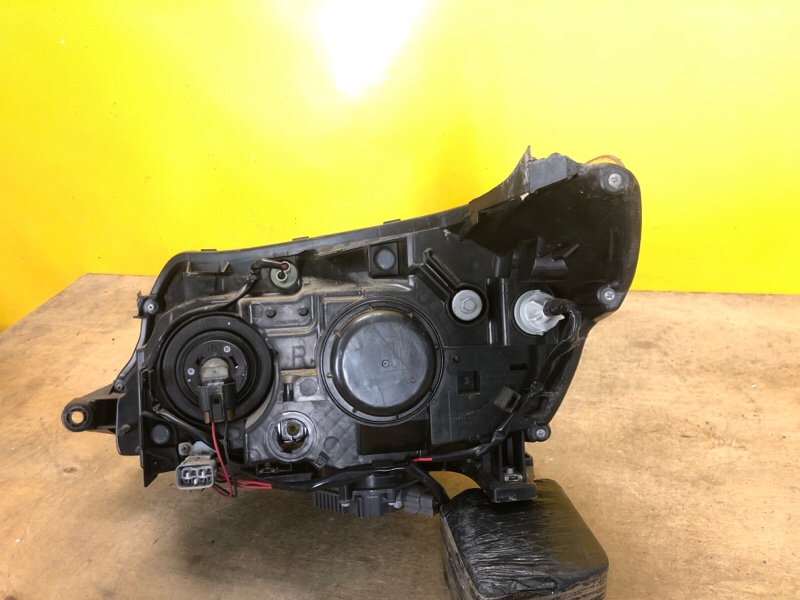 Фара правая FORESTER SH 07-12