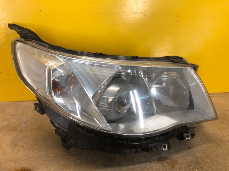 Фара правая SUBARU FORESTER SH 07-12