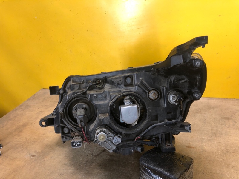 Фара правая FORESTER SH 07-12