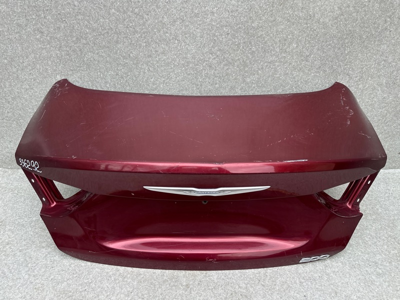 Крышка багажника 200 14-16