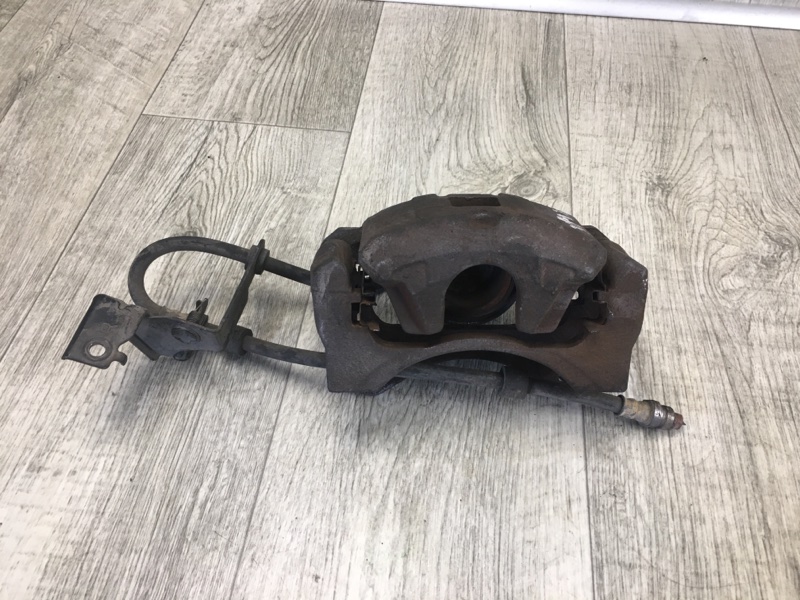 Суппорт тормозной передний правый OUTLANDER XL 05-13 2007 Внедорожник 3.0 6B31