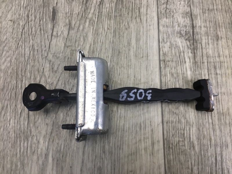 Ограничитель двери задний FORD FUSION 14- 2013 CD4 C20HDTX DS7Z-5427204-A Б/У
