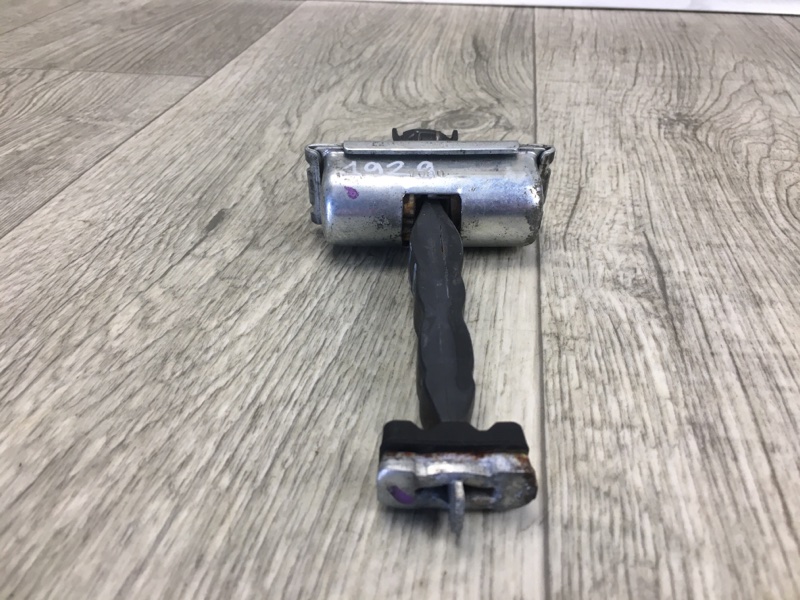 Ограничитель двери задний FORD FUSION 14- CD4 C20HDTX