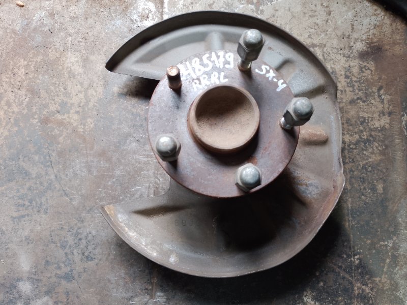 Ступица задняя левая SUZUKI SX4 06-13 43402-80J01 Б/У