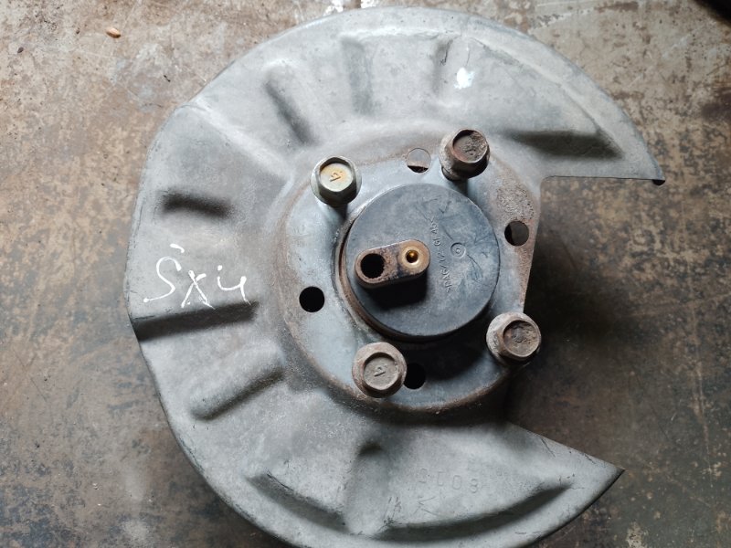 Ступица задняя левая SUZUKI SX4 06-13