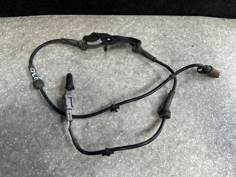 Датчик ABS задний левый NISSAN X-TRAIL T31 07-14 47900-JG200 Б/У