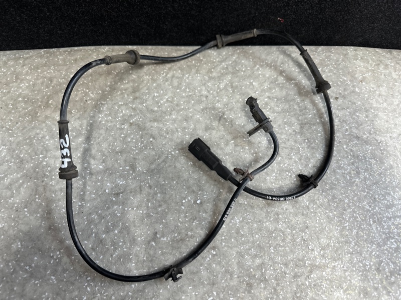 Датчик ABS задний правый NISSAN QASHQAI 07-14 47900-BR60A Б/У