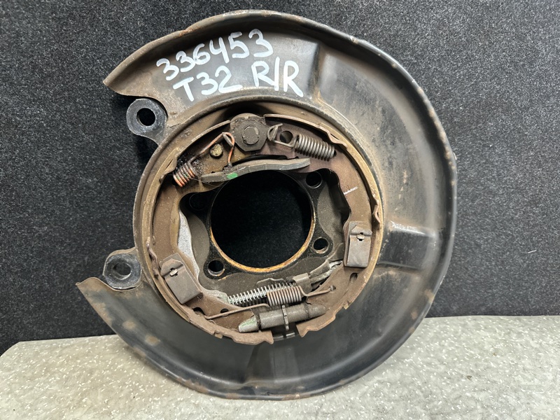 Тормозной механизм задний правый NISSAN X-TRAIL/ROGUE T32 13-20 44000-4BA1A Б/У