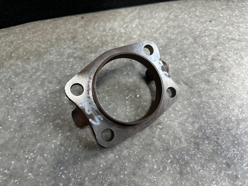 Кронштейн задний NISSAN X-TRAIL/ROGUE T32 13-20 43021-5HA0A Б/У