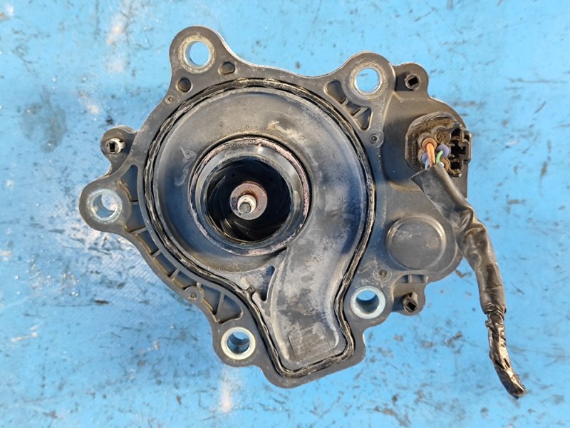 Помпа охлаждения электрическая PRIUS - 30 09-17