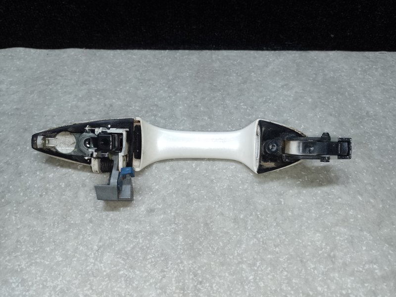 Ручка двери наружная передняя правая HONDA ACCORD CL7 / TSX 03-08 Седан 2.4