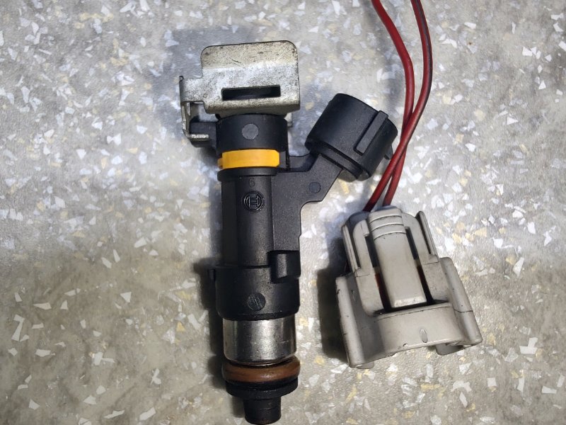 Форсунка топливная NISSAN MURANO Z50 02-07 3.5 VQ35DE Форсунка топливная NISSAN MURANO Z50 02-07 3.5 VQ35DE