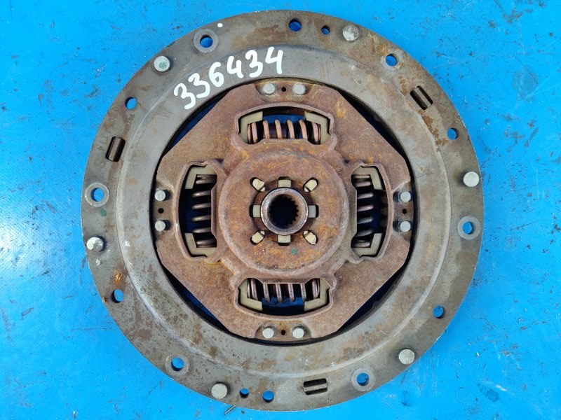 Диск сцепления TOYOTA PRIUS - 30 09-17 31270-47040 Б/У