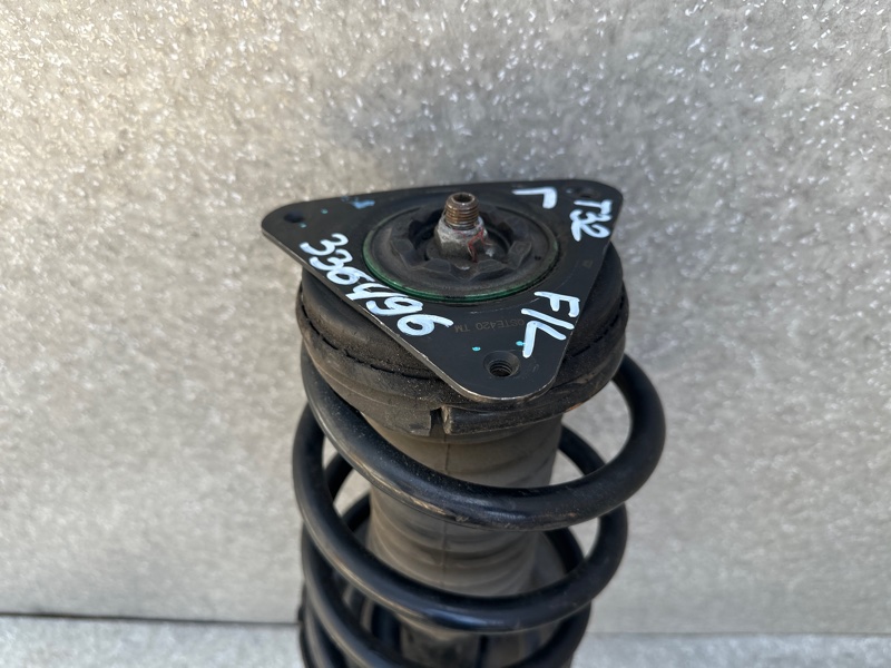 Амортизатор передний левый X-TRAIL/ROGUE T32 13-20